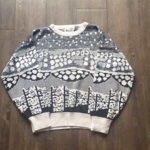 Oversized grey and white vintage sweater